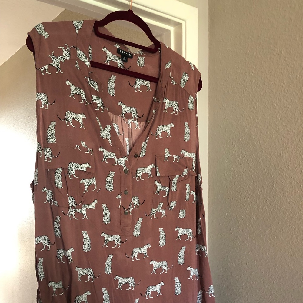 Torrid Mauve Leopard Sleeveless Blouse